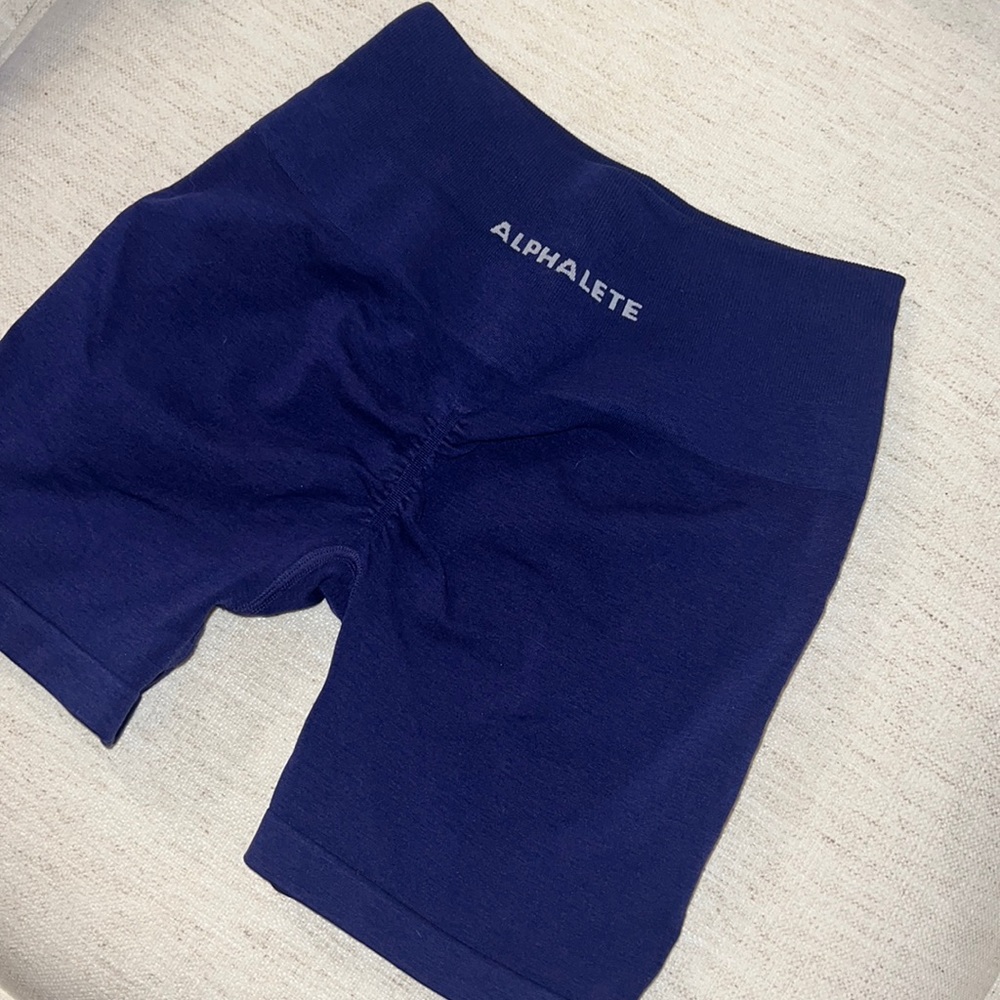 Alphalete Amplify Short